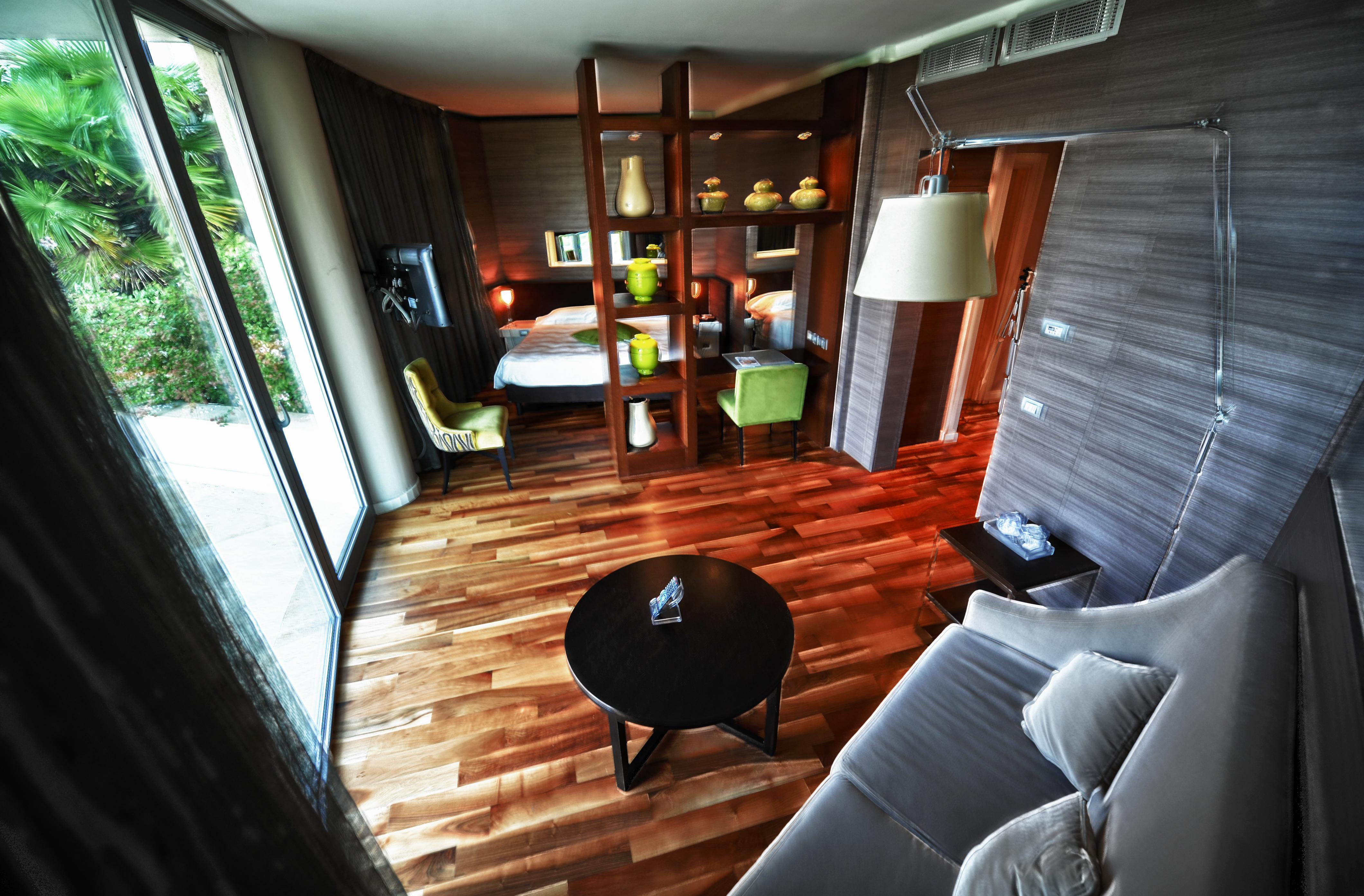 Pisa Tower Plaza酒店 外观 照片 A room at the hotel