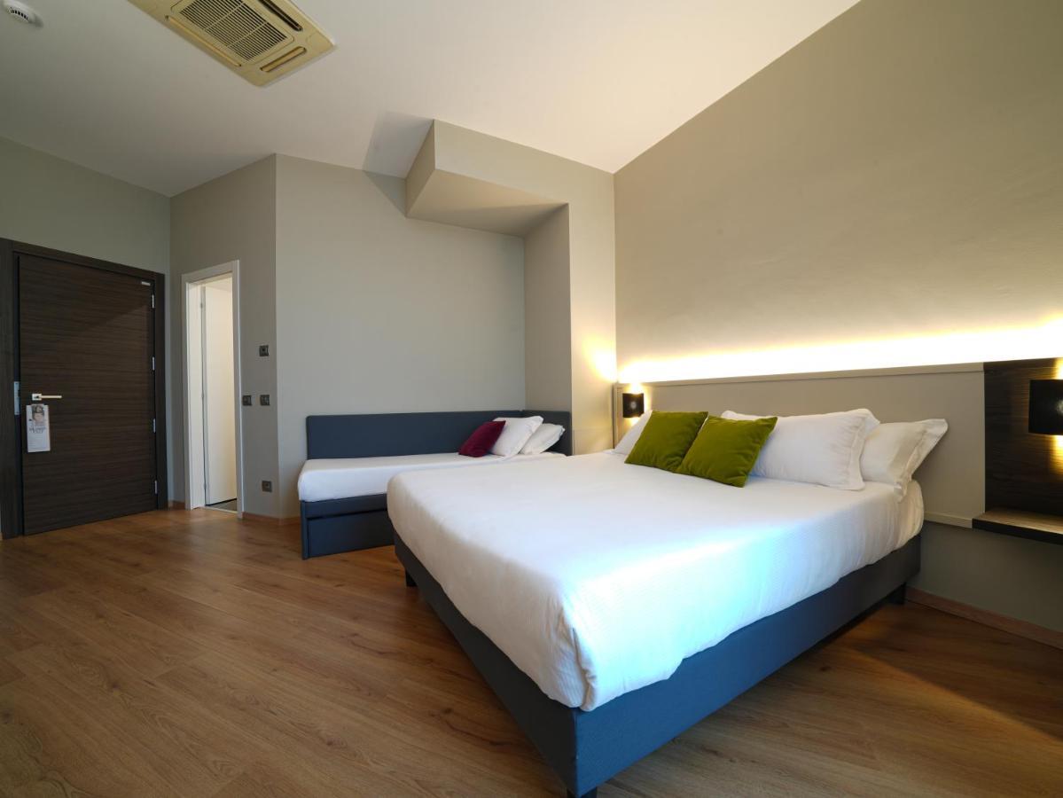 Pisa Tower Plaza酒店 外观 照片 A room at the hotel