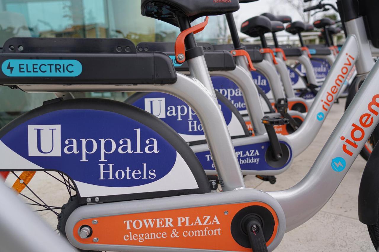 Pisa Tower Plaza酒店 外观 照片 Electric bicycles at the airport