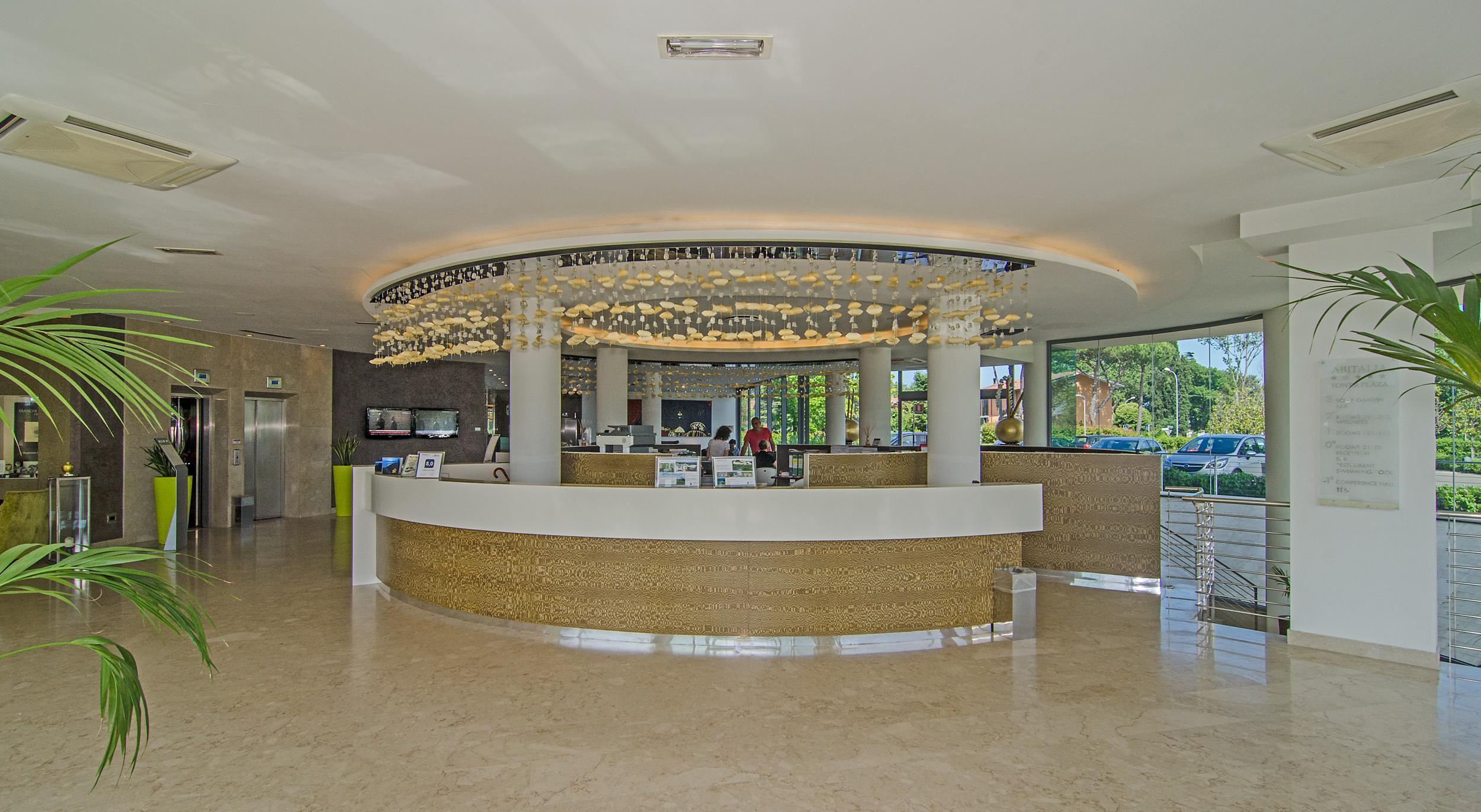 Pisa Tower Plaza酒店 外观 照片 Reception